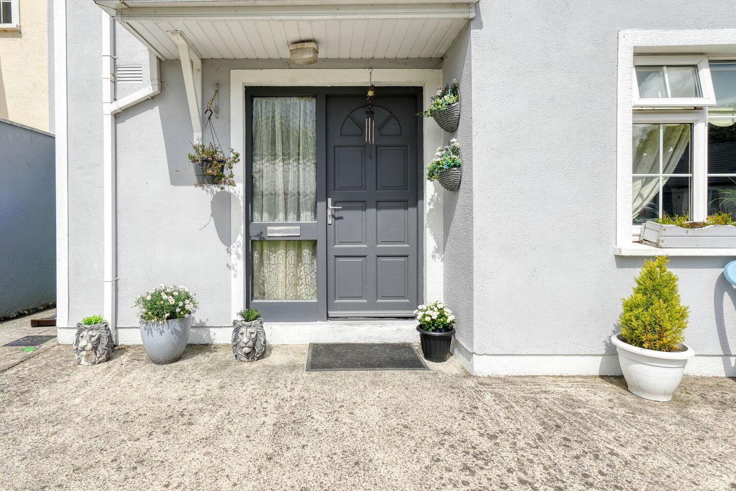 5 Wallis Street 2 of 7