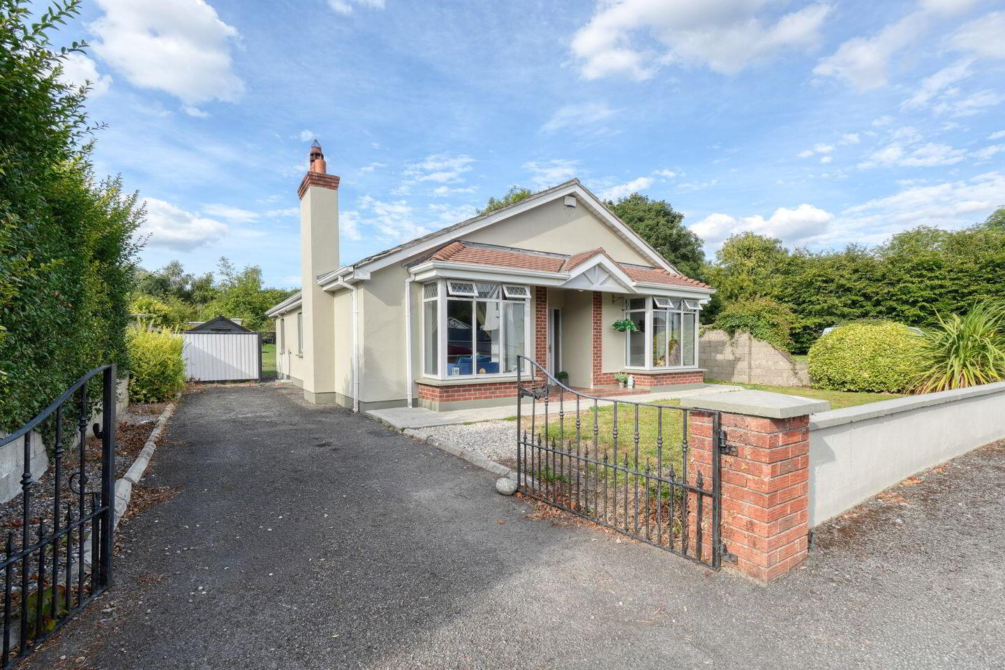 9 Beechfield 2 of 7