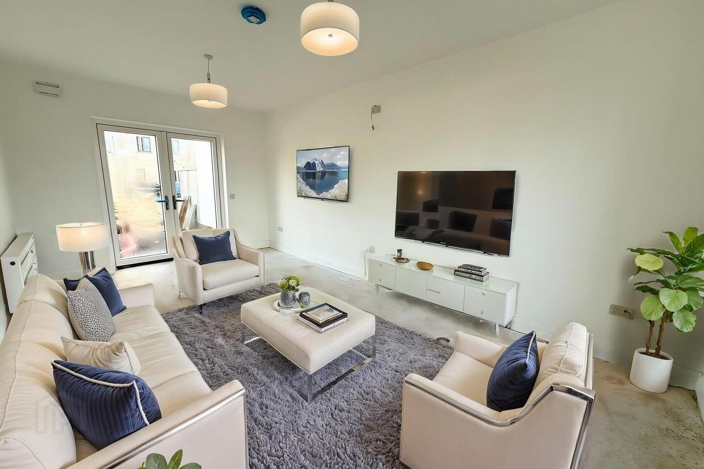1 Bower Court 1 of 5