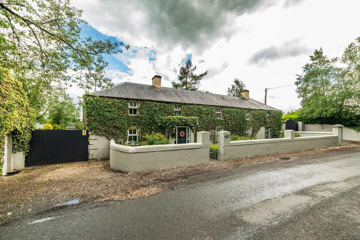 Woodbrook House, Kilmurray 1 of 6