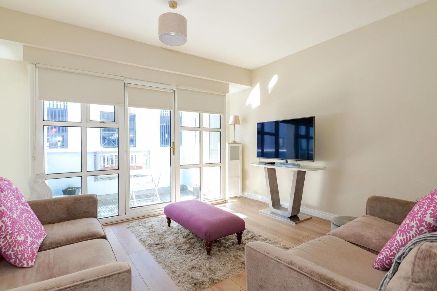 9 Lydon Court 2 of 6