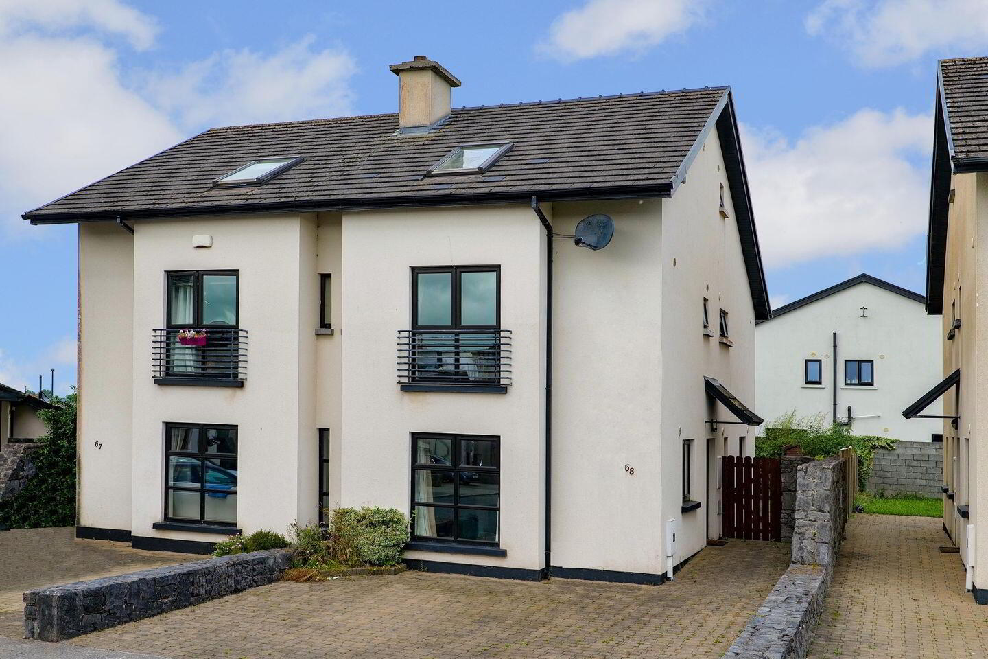 68 Ashthorn Avenue 1 of 5