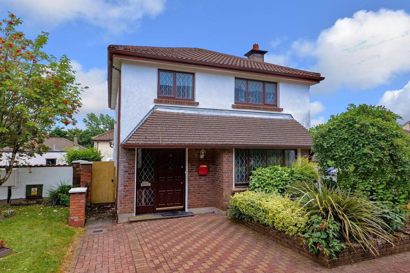 13 Forster Court 1 of 6