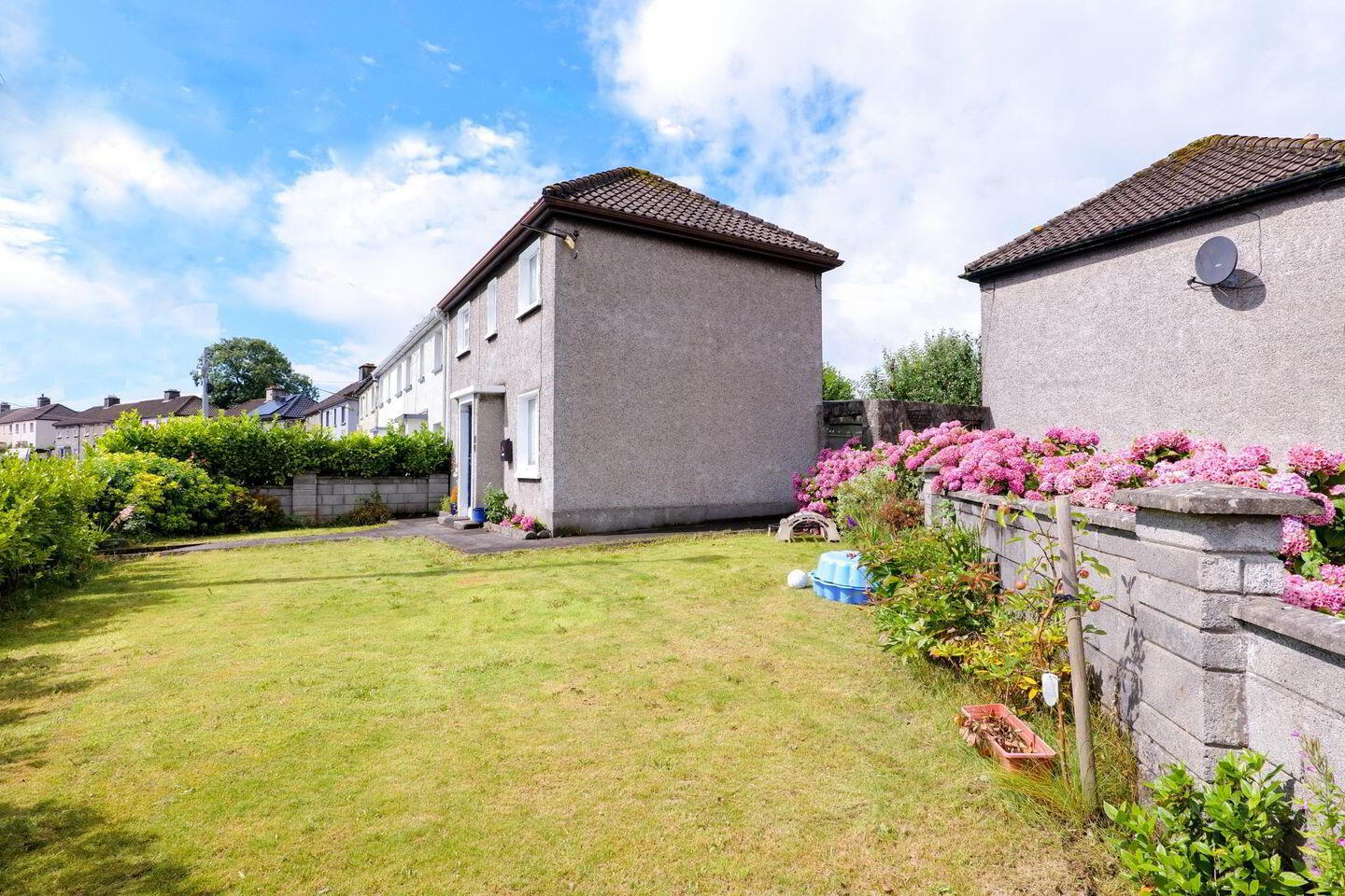 24 McDara Road 2 of 5