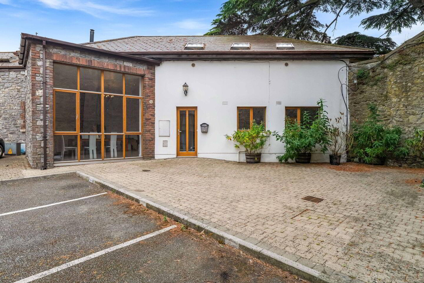 12 Rock Court 1 of 7