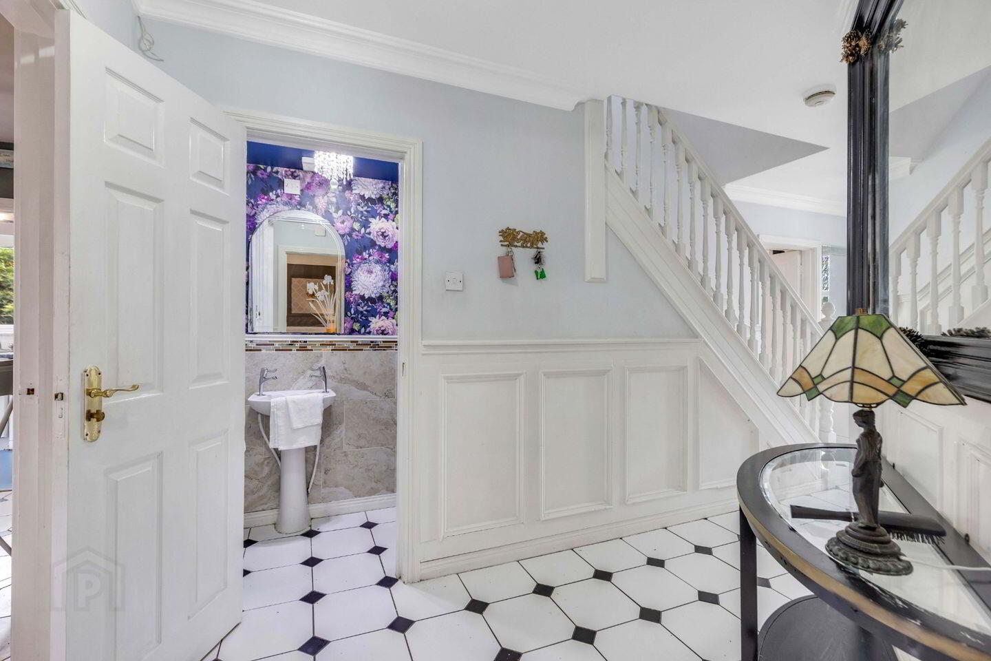 139 Canterbrook 3 of 6