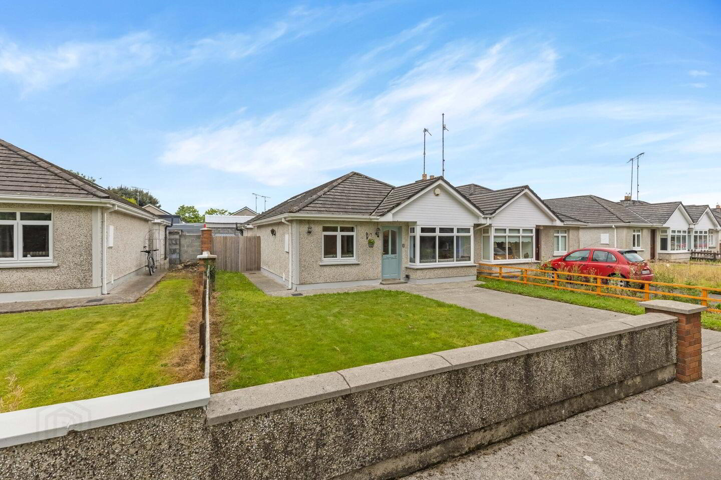 27 Edenwood 3 of 5