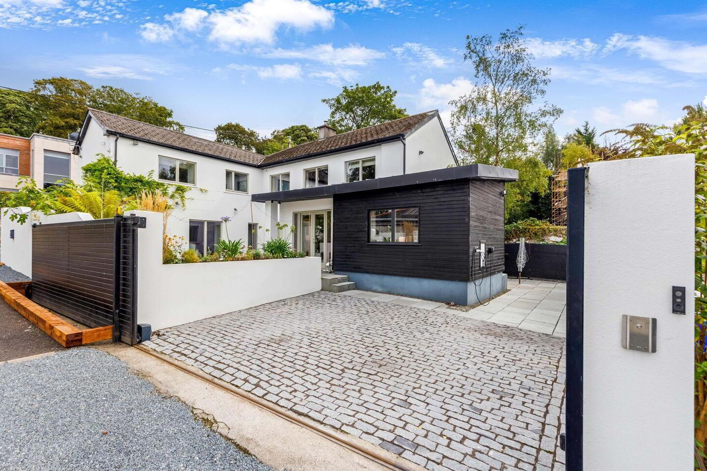 Convent Road 3 of 5