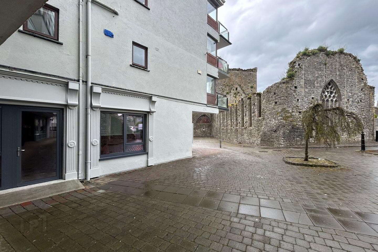Apartment 38 Dominic's Abbey 1 of 8