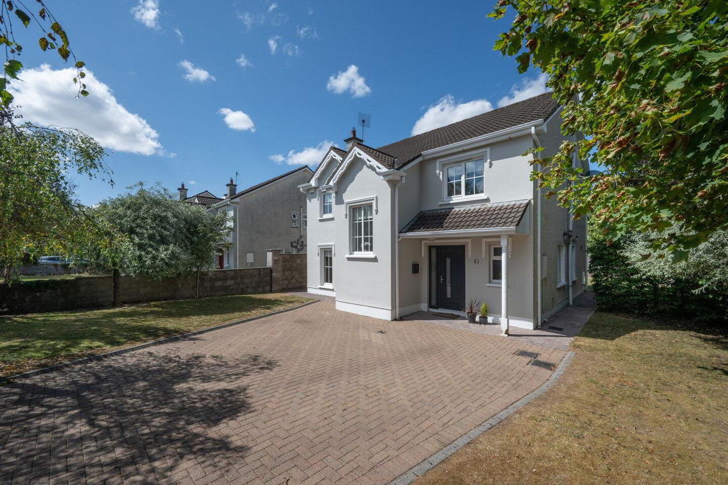63 Fernwalk 1 of 4