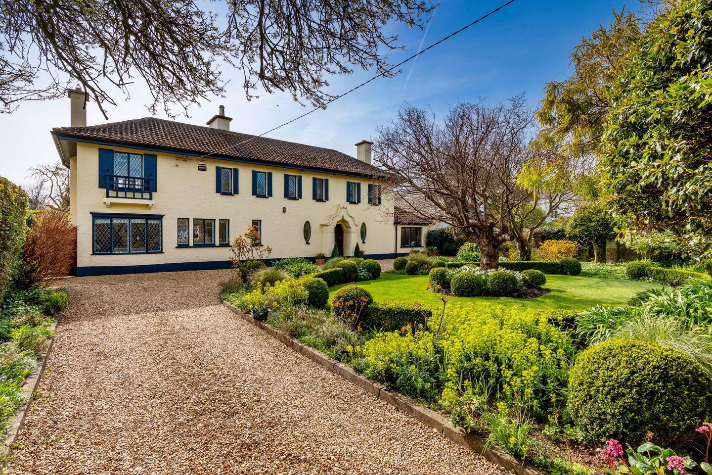 Lagos, 118 Howth Road 1 of 6