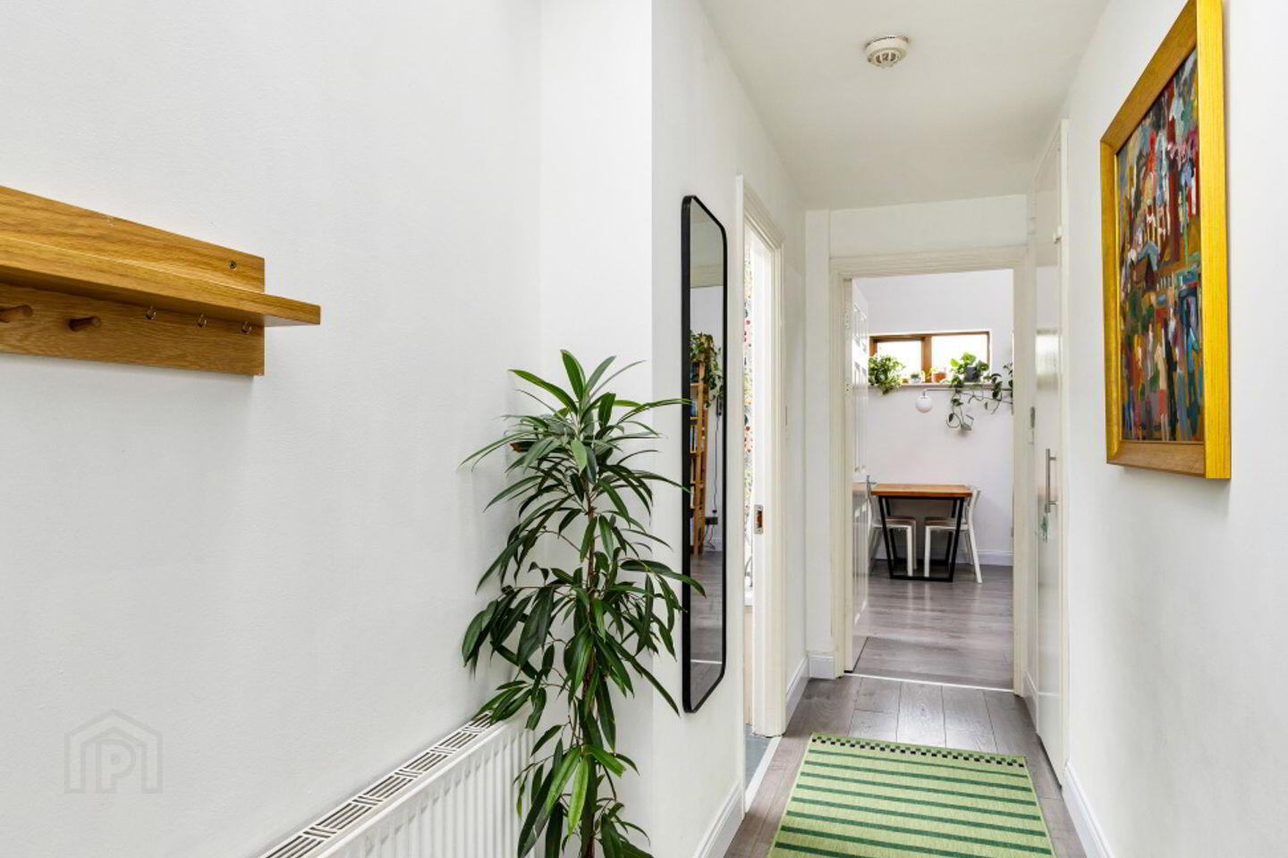 Apt, 4 Thormanby Court 4 of 5