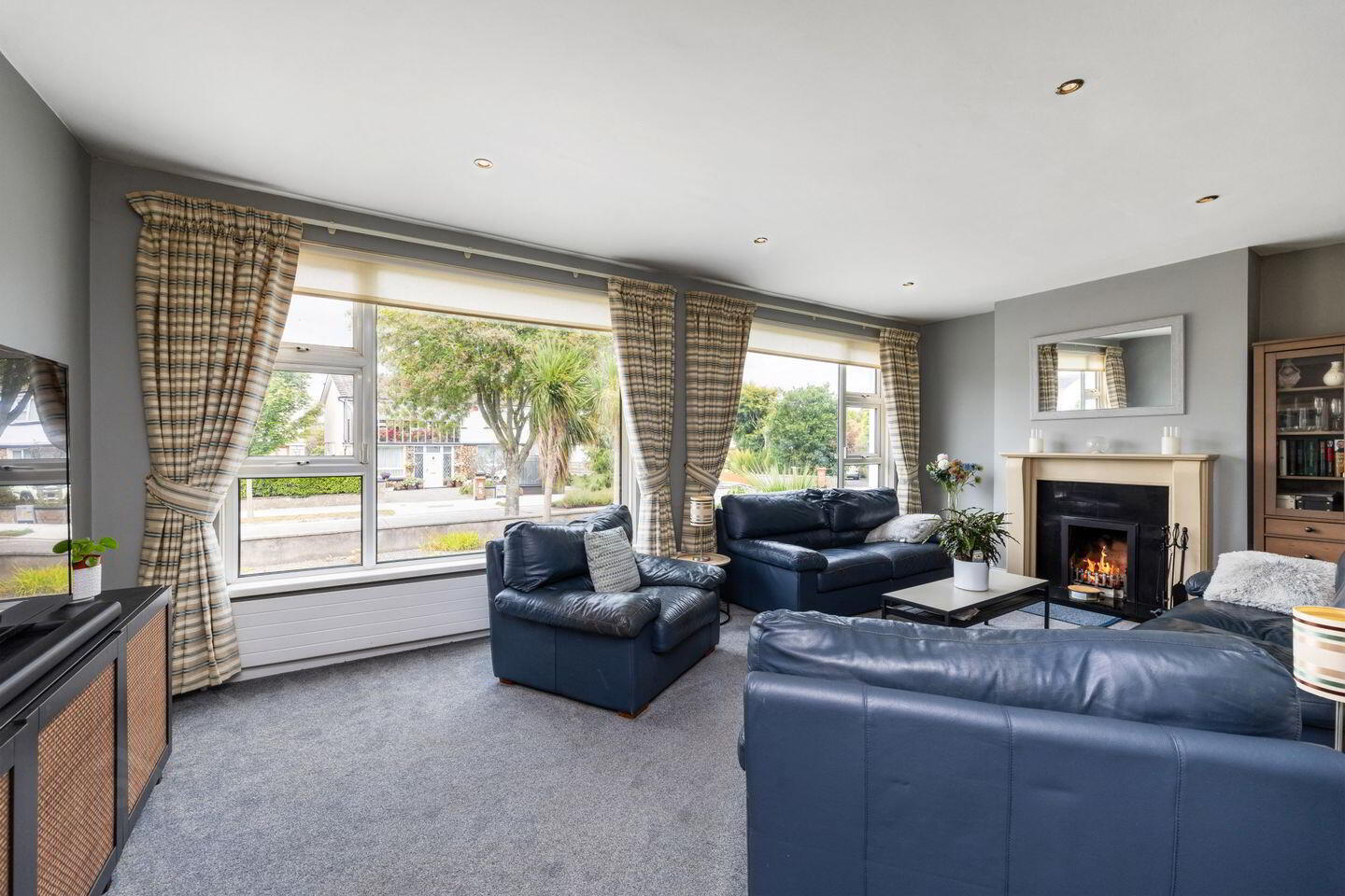27 Thormanby Lawns 3 of 4