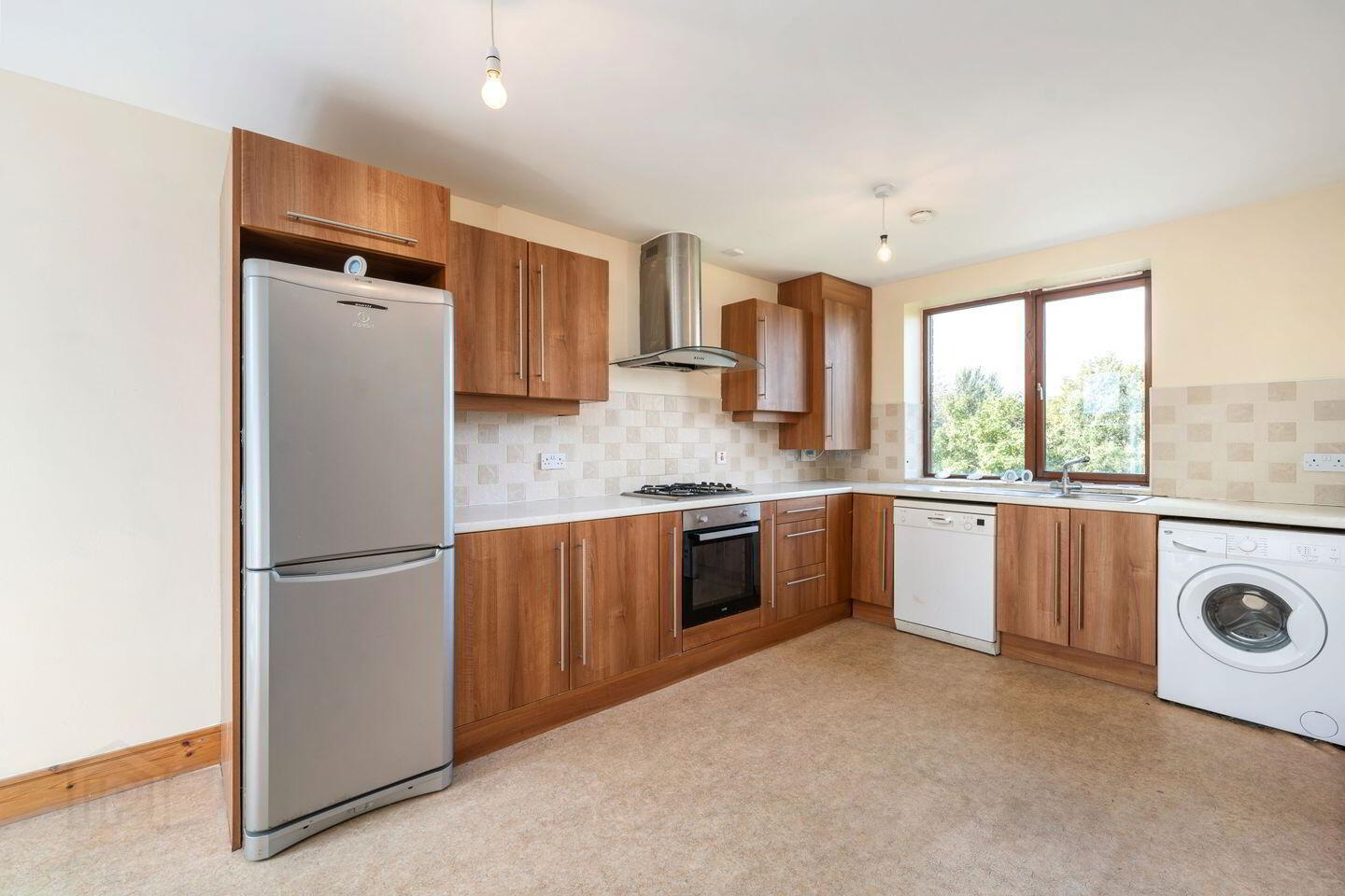 6 Castlegate Crescent 4 of 5