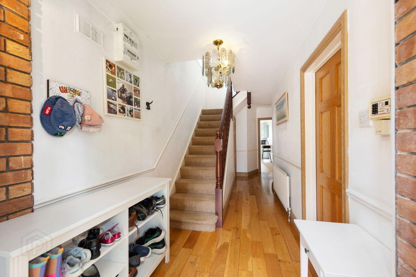 1 Colthurst Mews 2 of 4