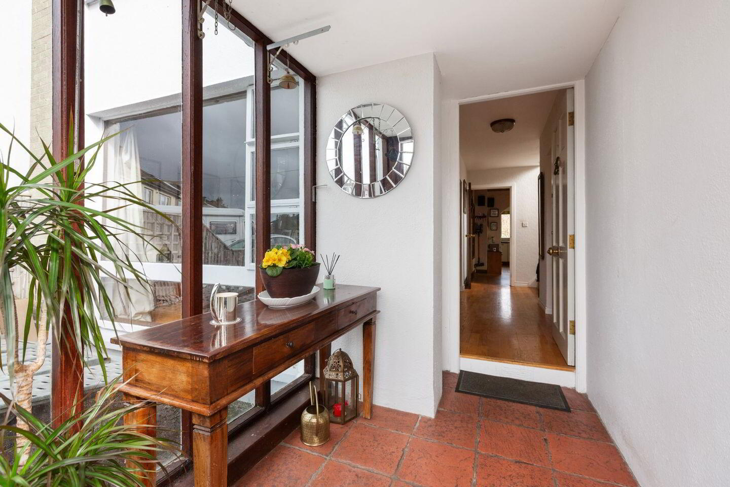 15 Weston Grove 2 of 4