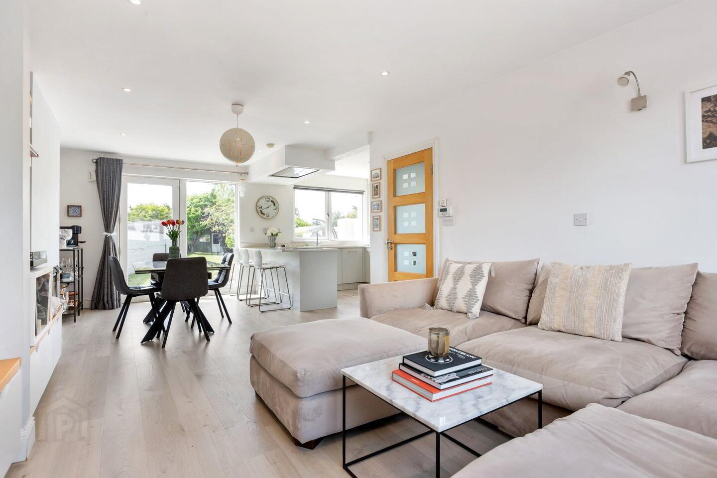 96 Taney Crescent 5 of 6