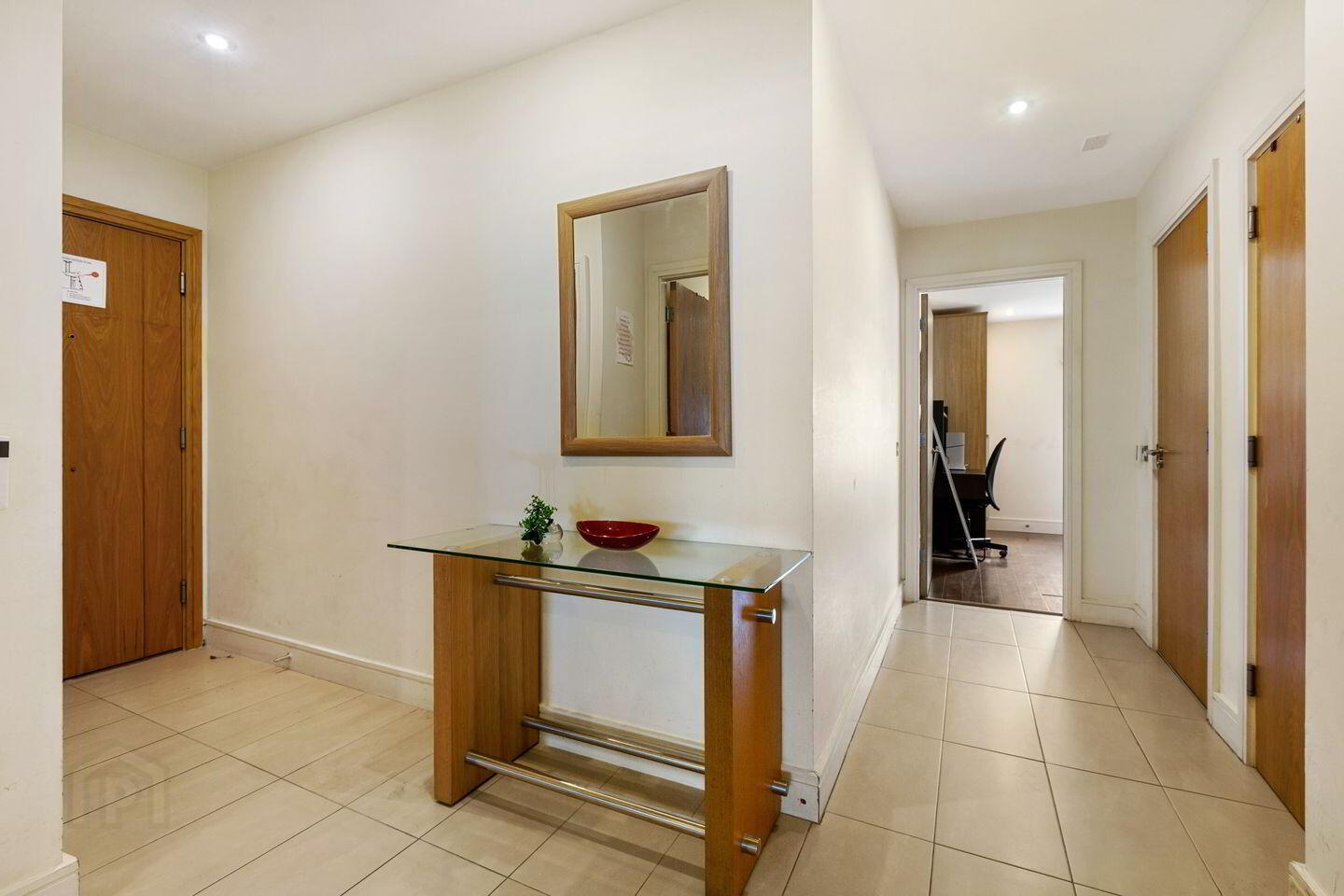 132 Wyckham Point 5 of 6
