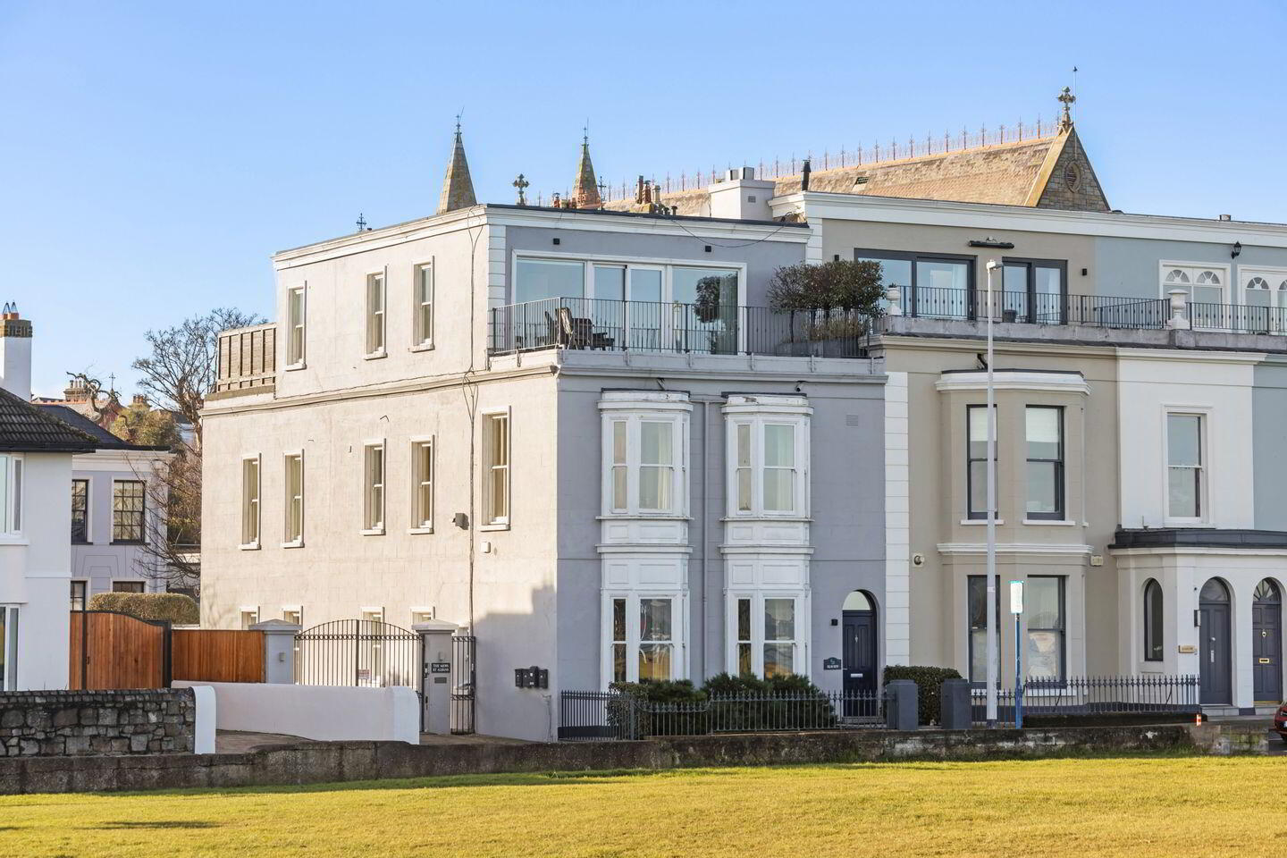 Seaview, 3 St Alban's 2 of 6