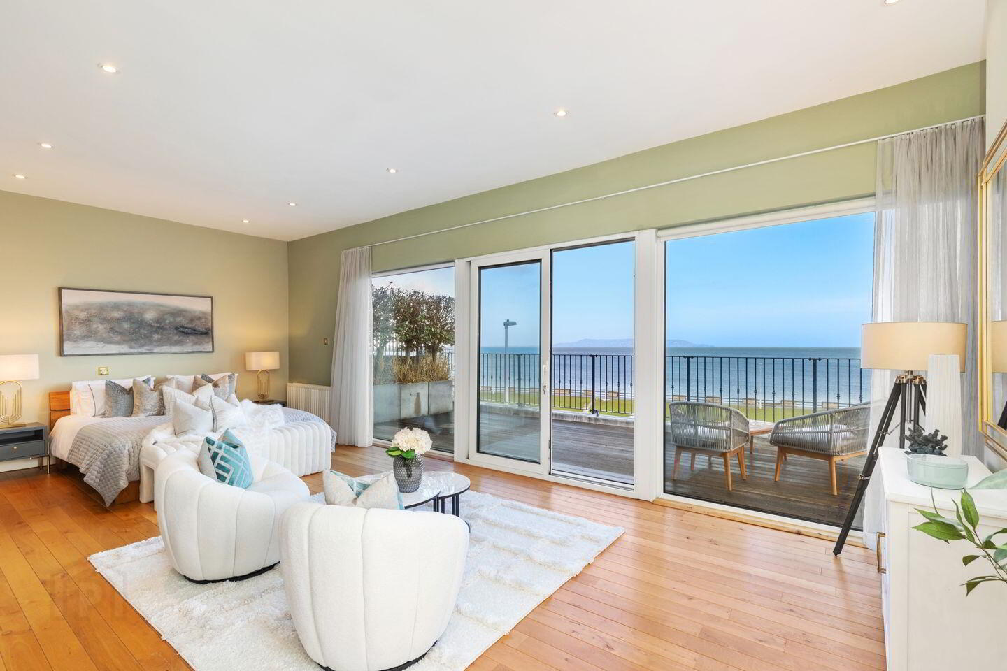 Seaview, 3 St Alban's 3 of 6