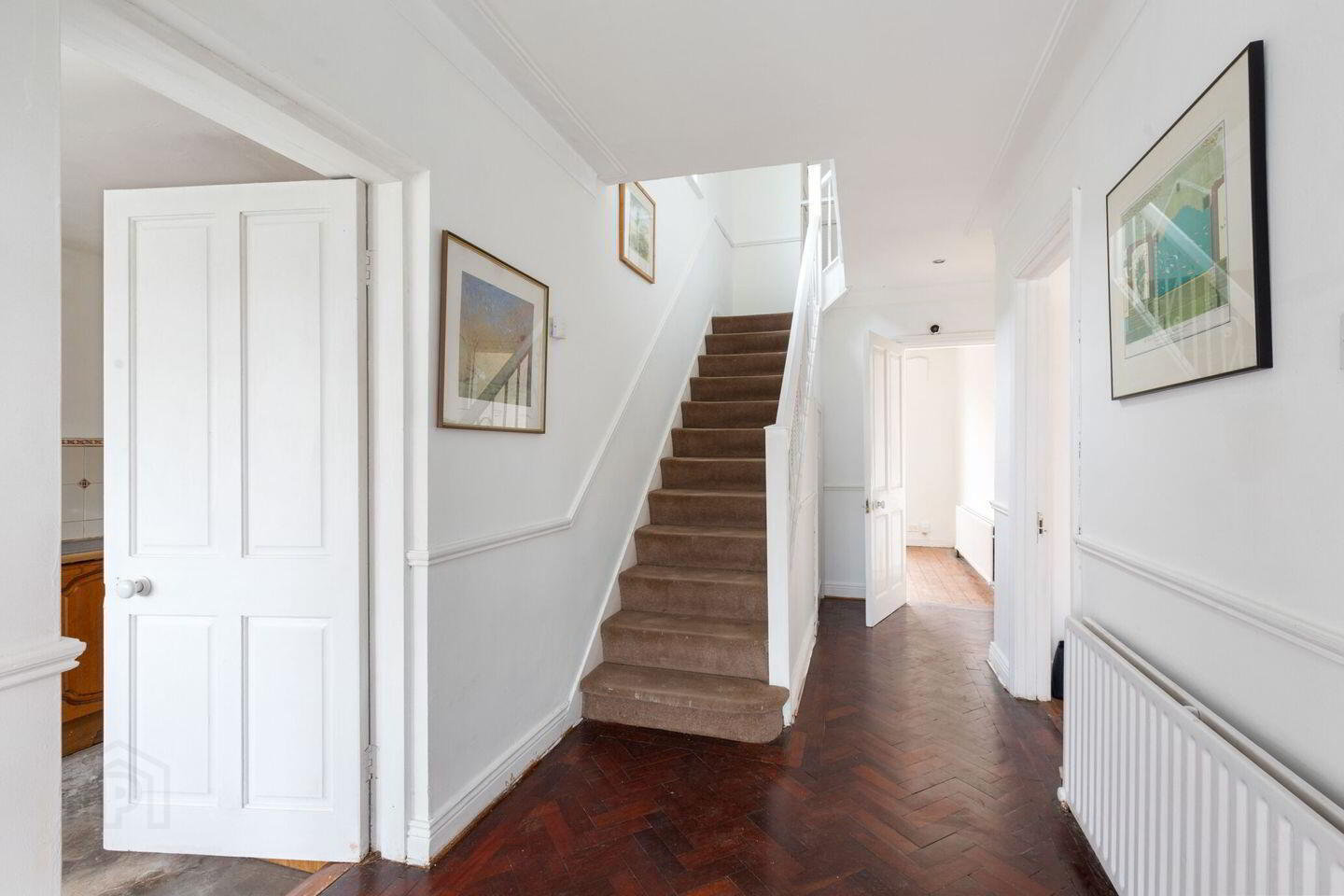 18 Auburn Avenue 3 of 6