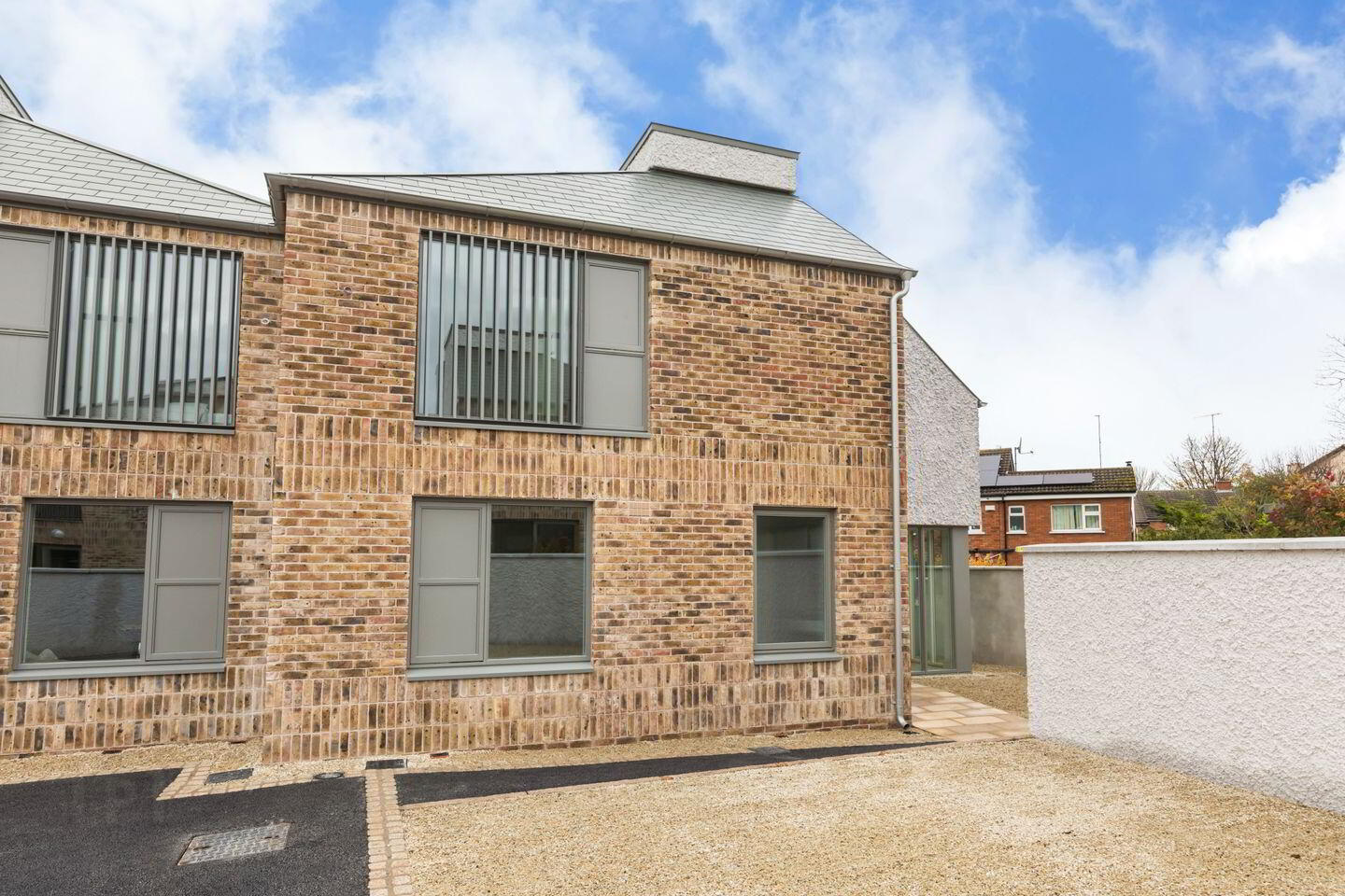Jura, 47 St Fintan's Villas 2 of 6