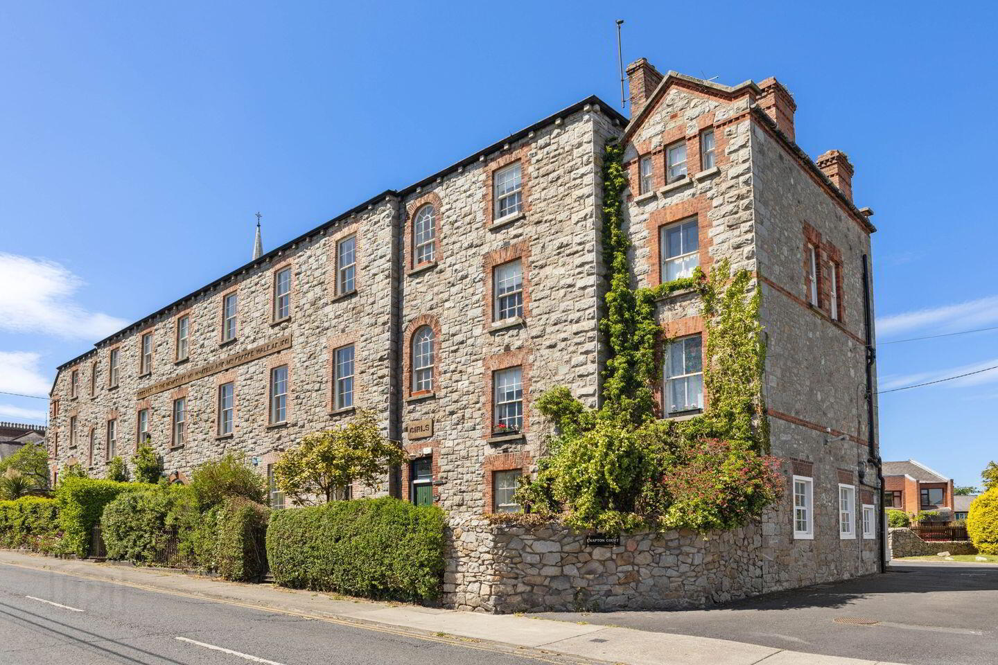 19/20 York Road 5 of 5