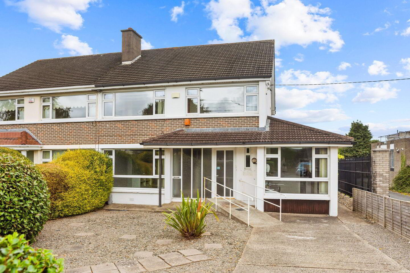 235 Rochestown Avenue 1 of 4