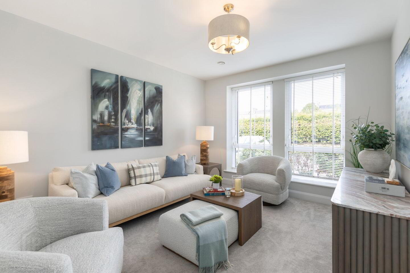 52 Roseland Avenue 4 of 5