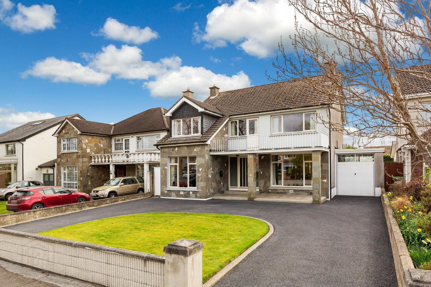 6 Deerpark Avenue 1 of 4