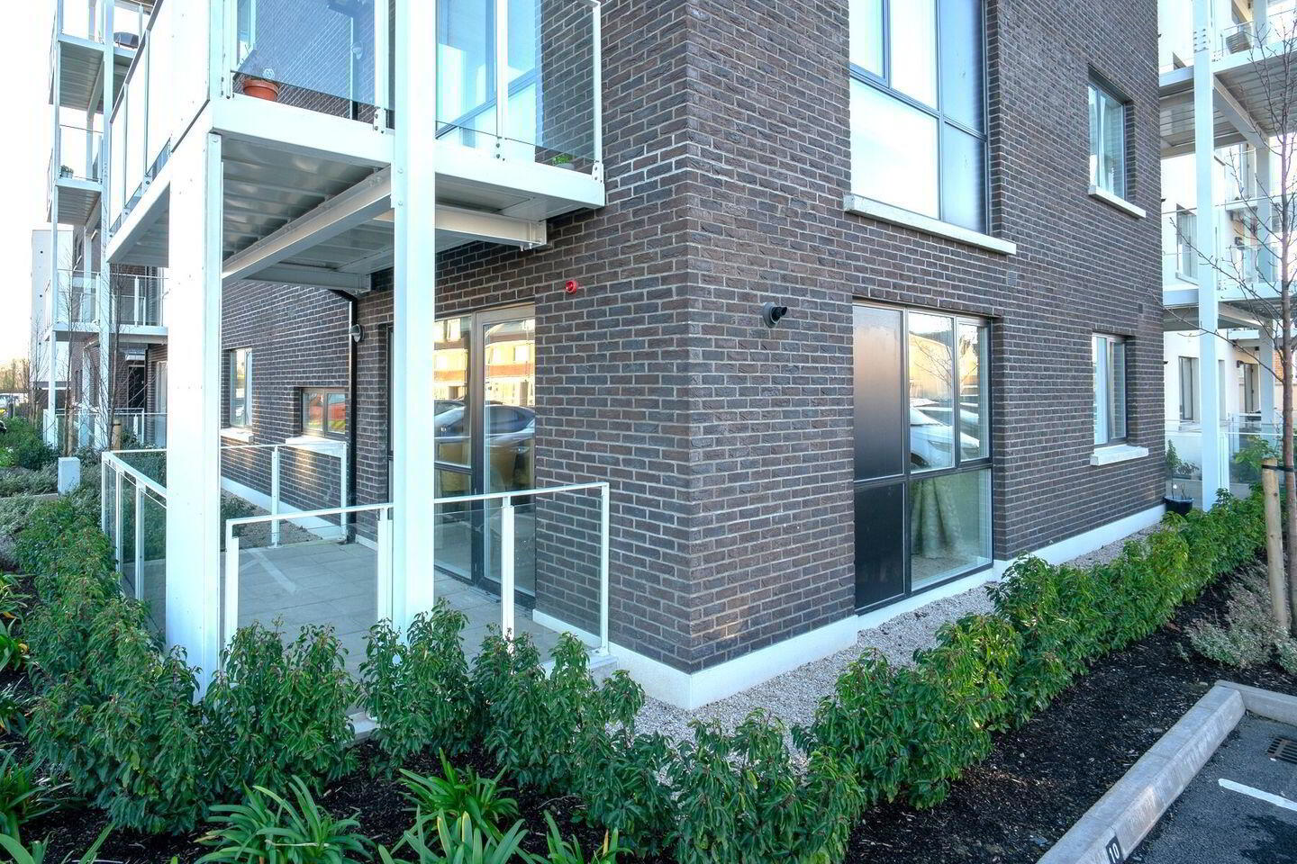 3 Bramley Hall 16 of 17