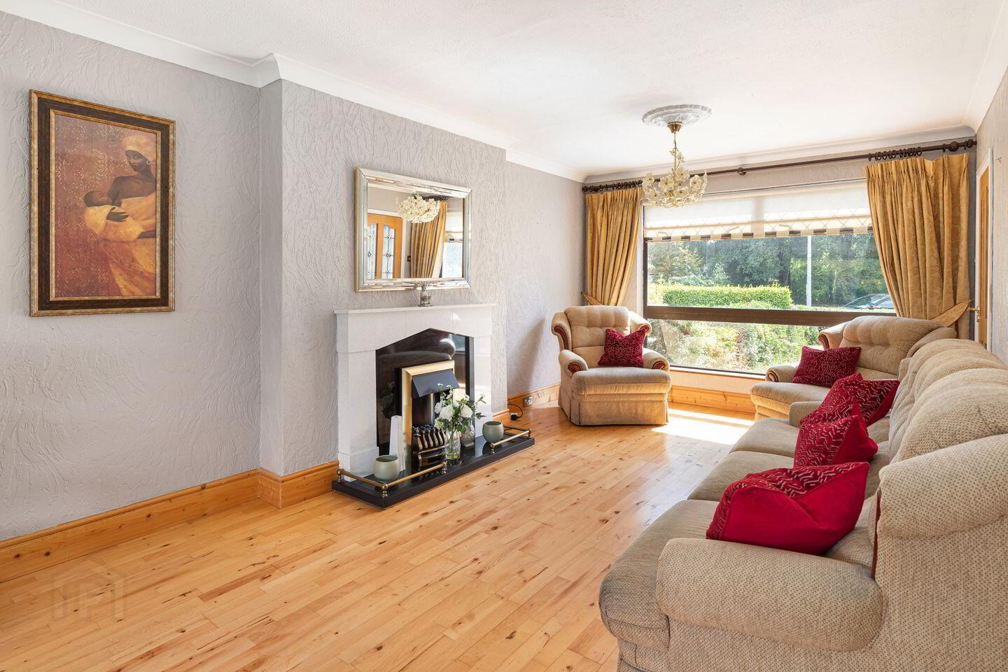 52 Glenville Avenue 3 of 5