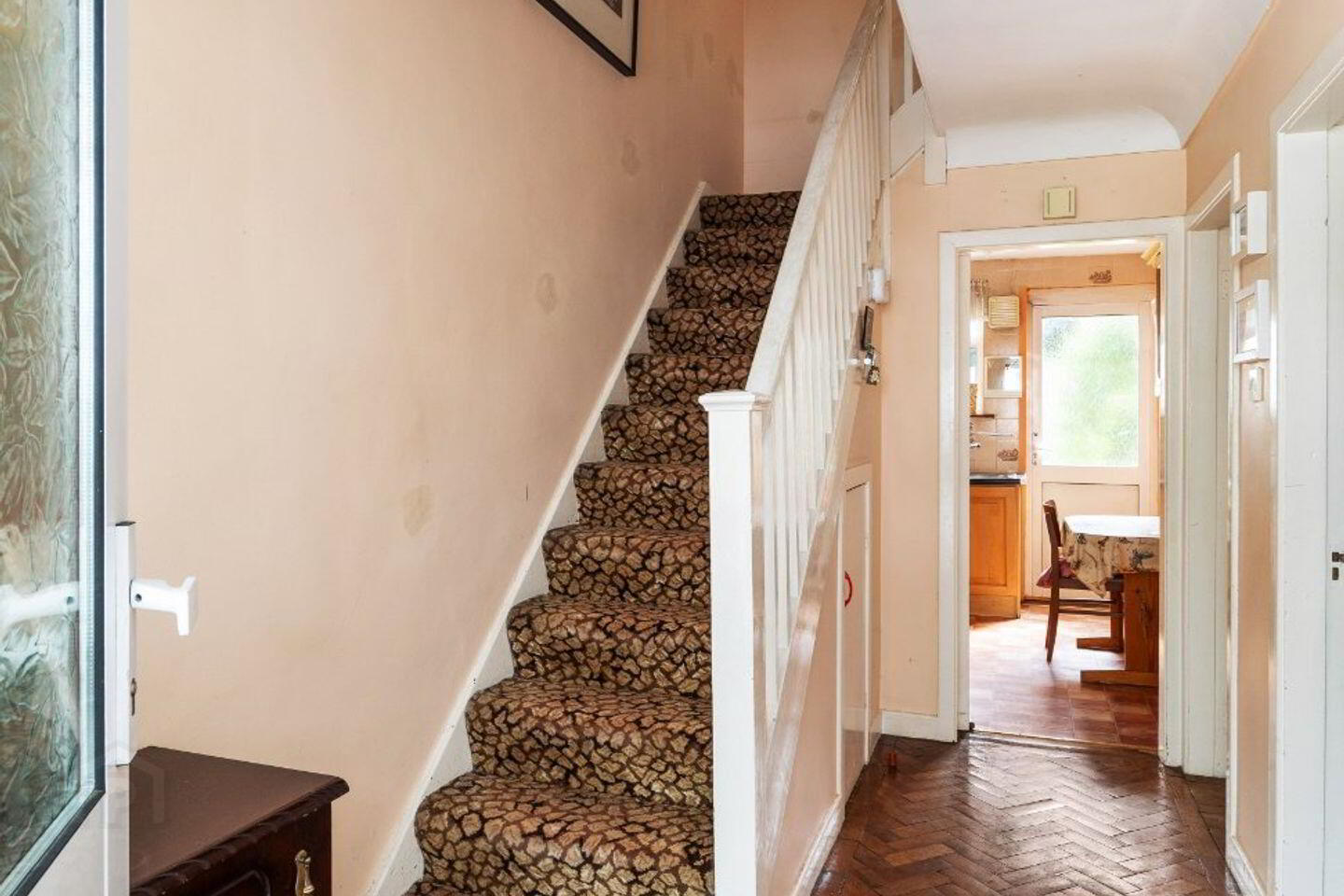 38 Glenarriff Road 2 of 4