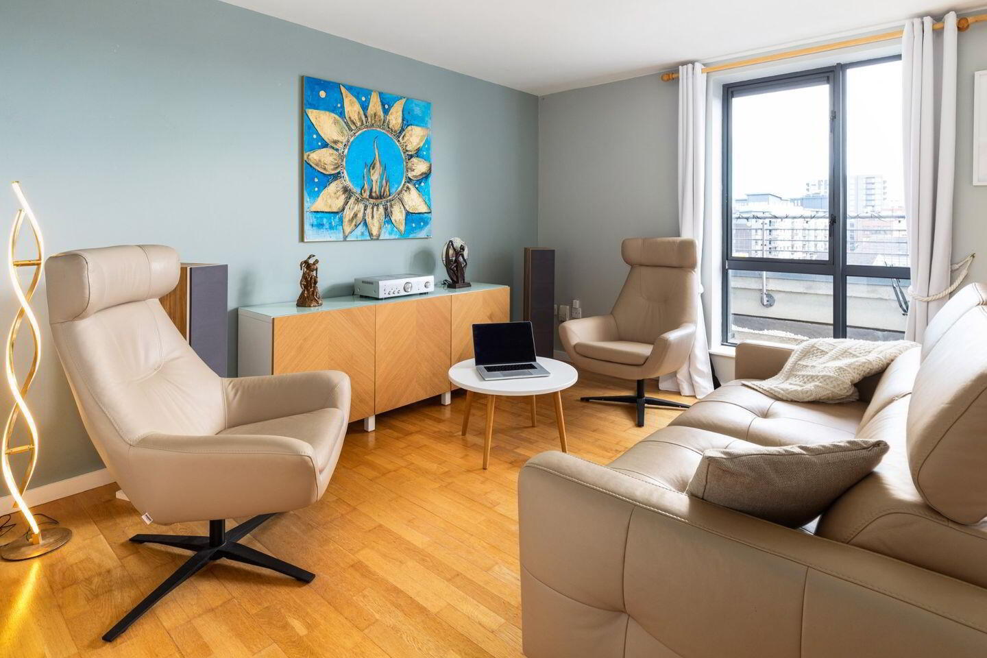 35 Cassian Court East 2 of 3