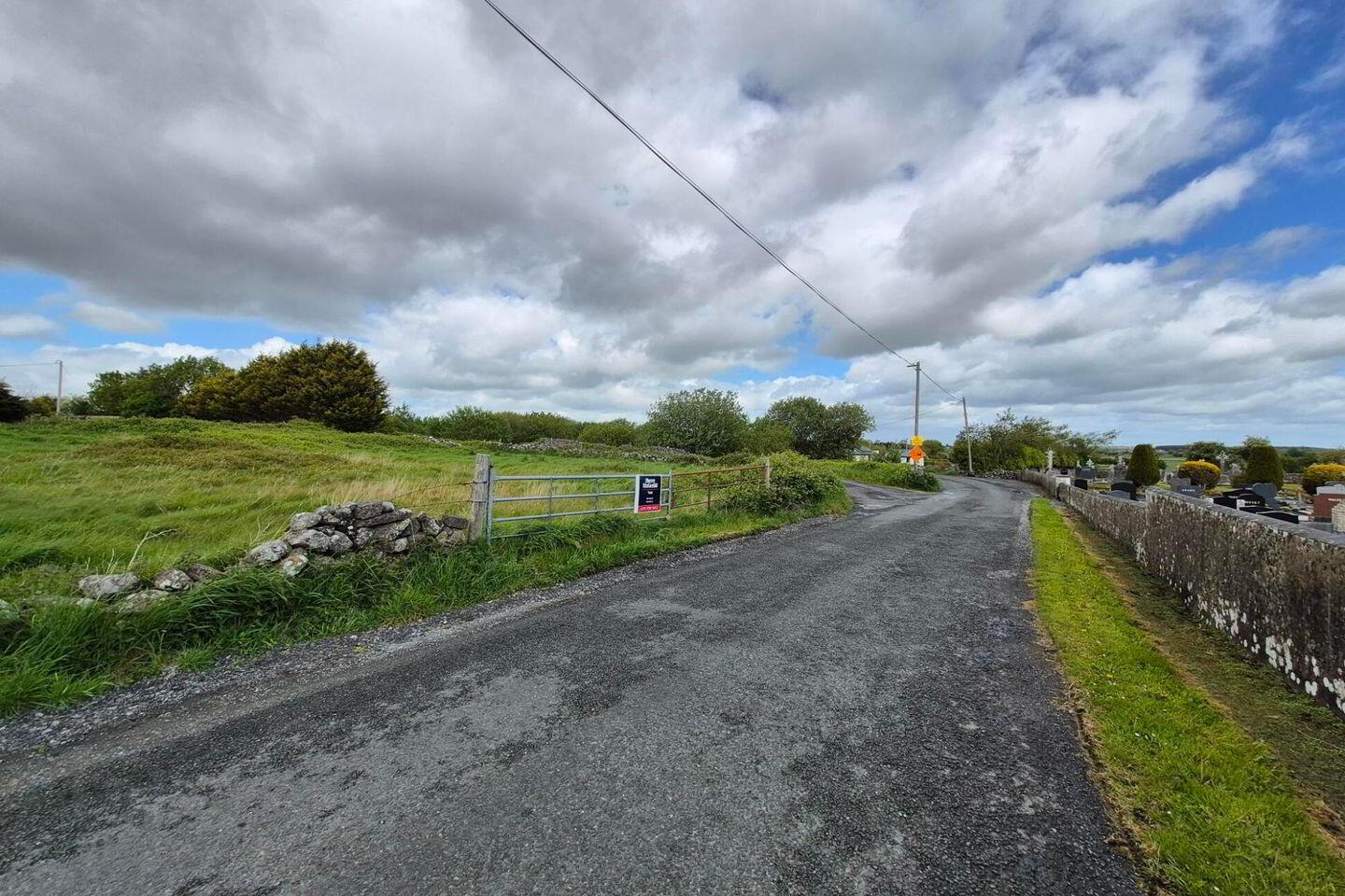 0.4 Acre In Claretuam 2 of 5