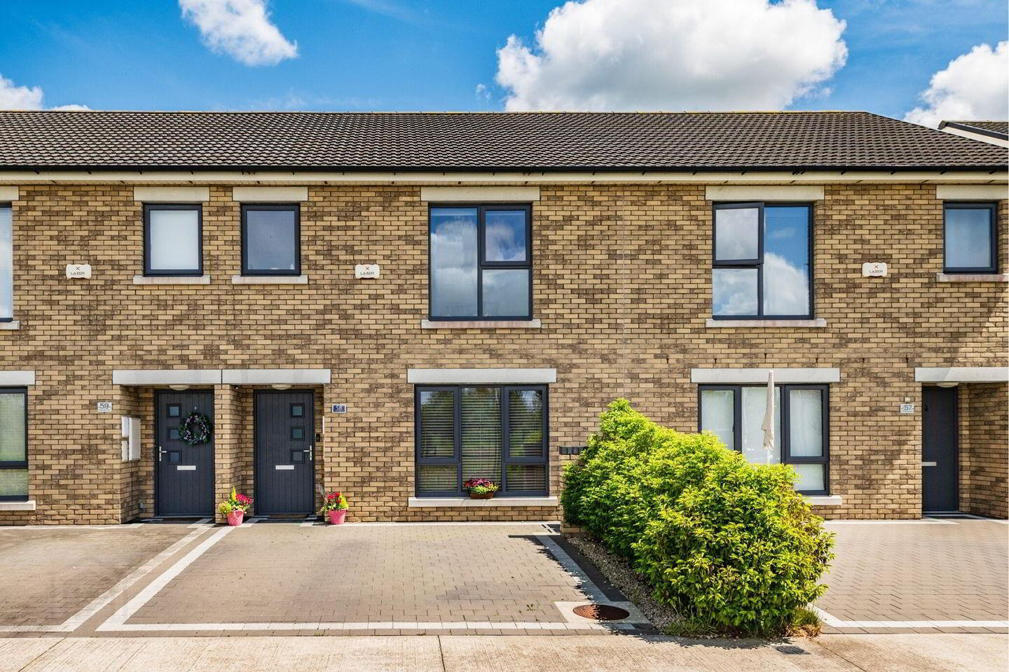 58 Oldbridge Park 1 of 6