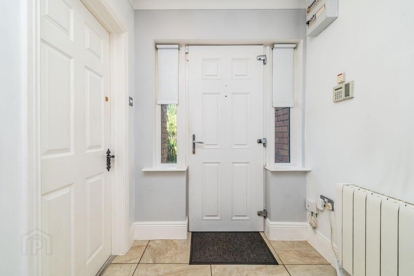 31 Caragh Green 2 of 5