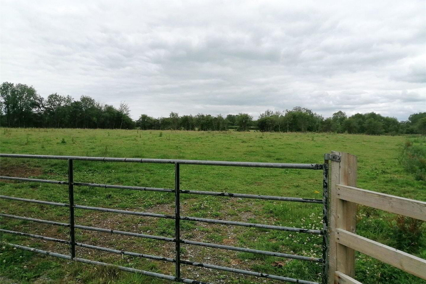 1 Acre Site 1 of 3