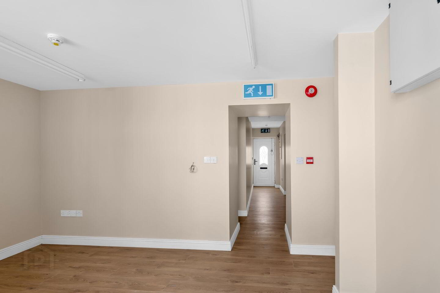 2 No. Units & Mews Building 2 of 4
