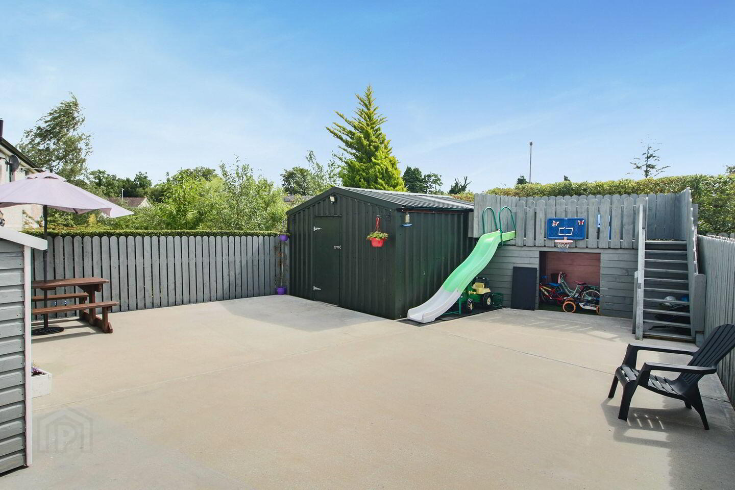 4 Acres, Avenue 3 of 7
