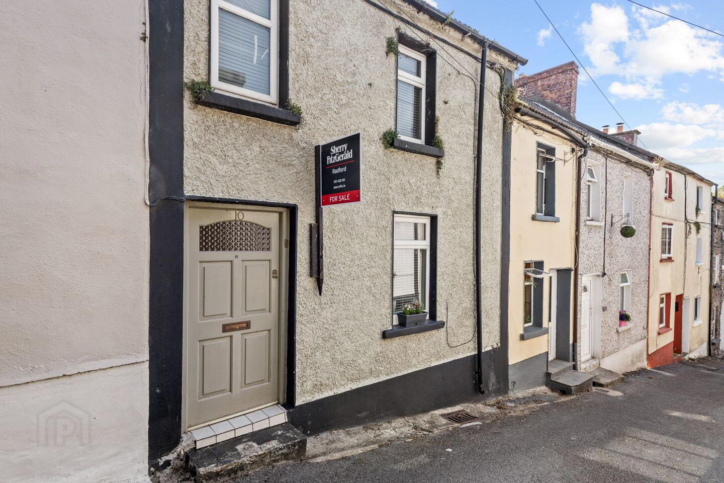 10 Chapel Lane 2 of 5