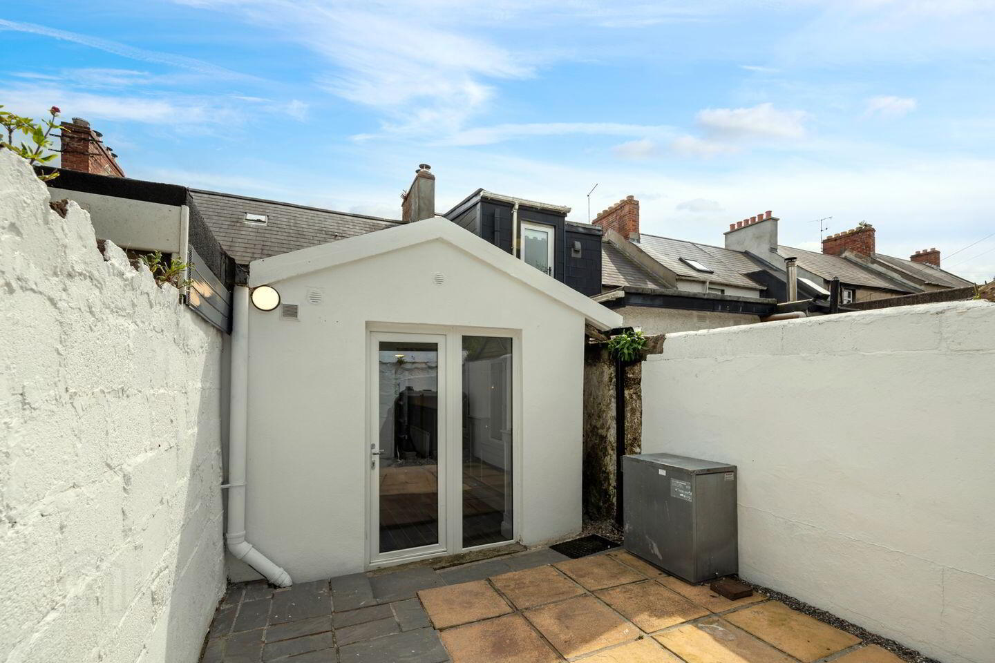 19 Hill Street 24 of 24