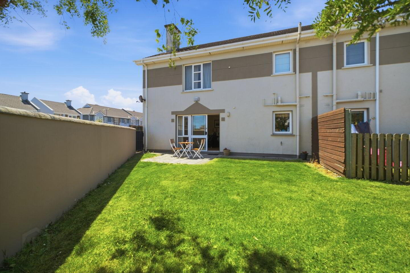 38 Southbay Point 2 of 4