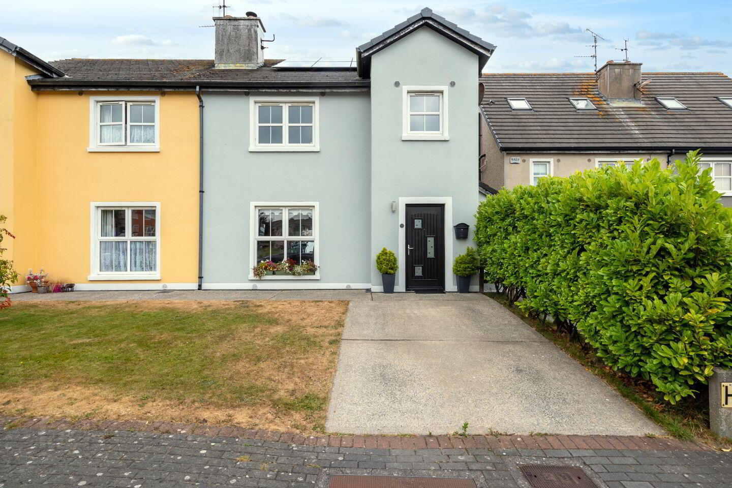 60 Cluain Dara 1 of 5