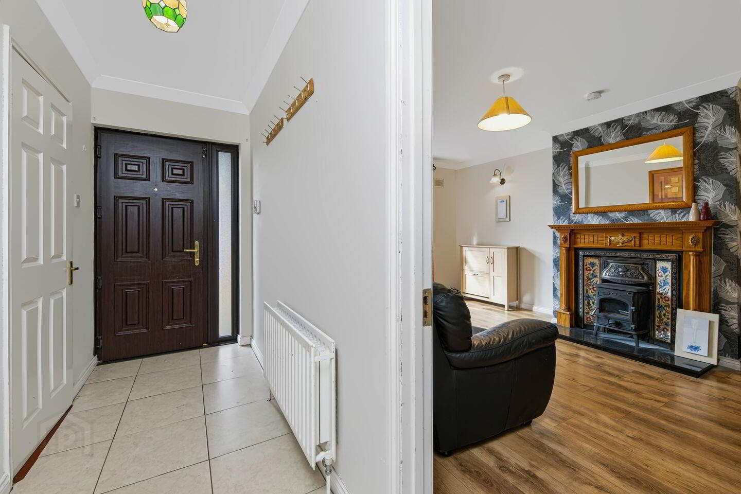 8 Cromwellsfort Avenue 2 of 4