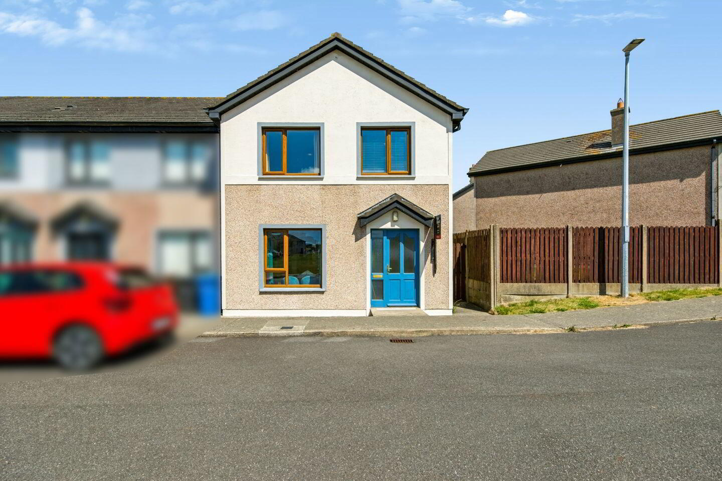 4 Meadow Close 1 of 4