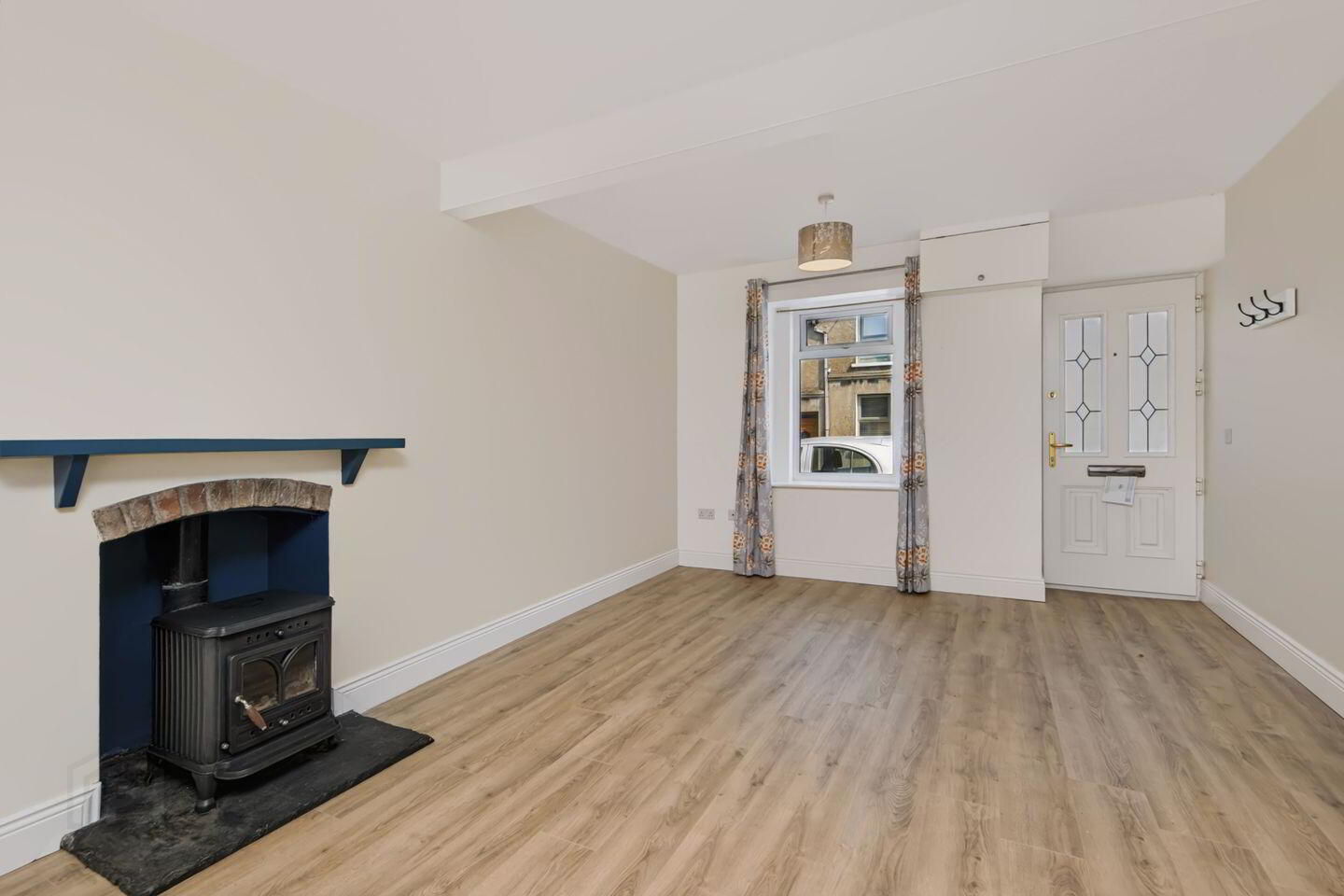 13 Hill Street 3 of 4