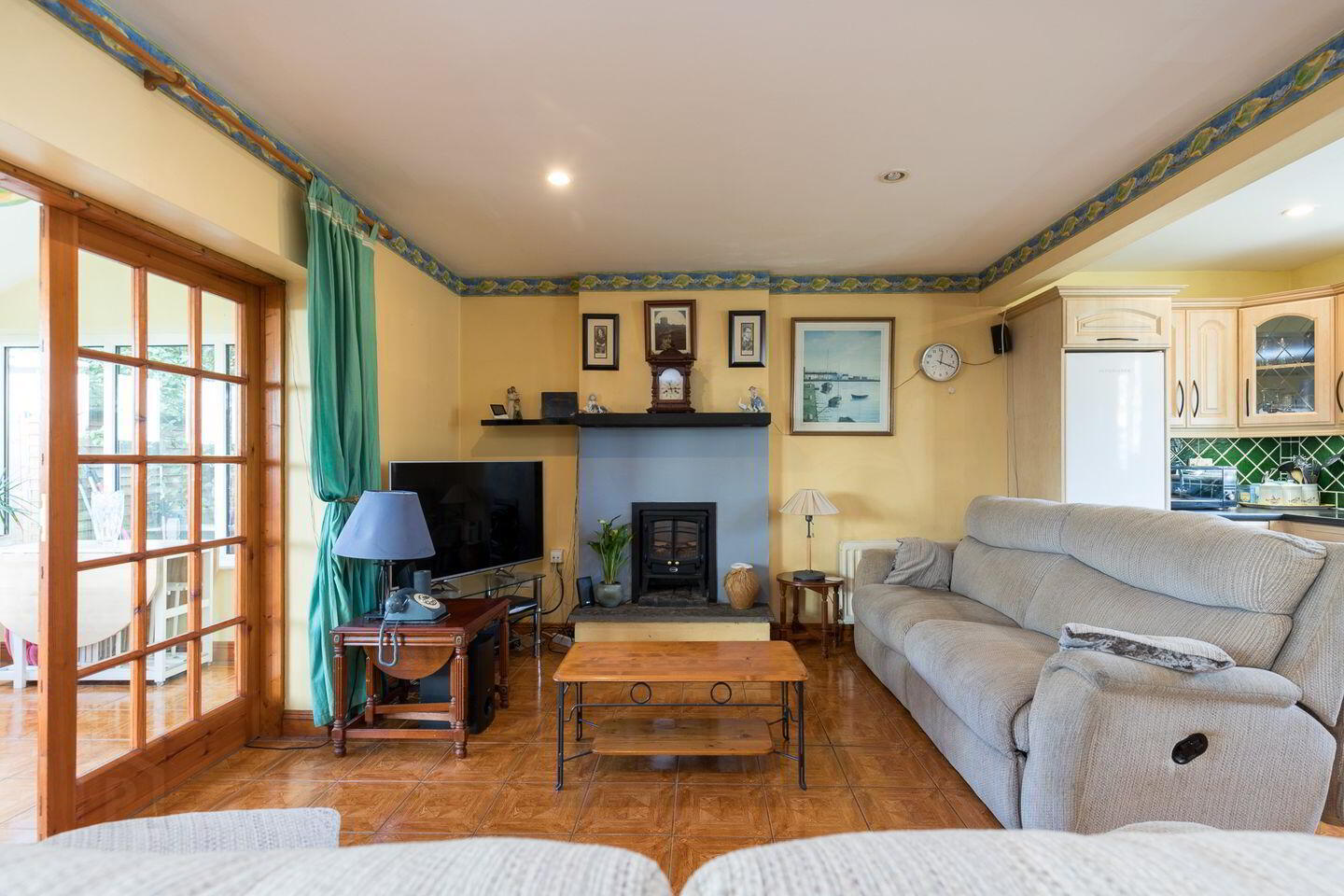 12 Woodbrook 3 of 4