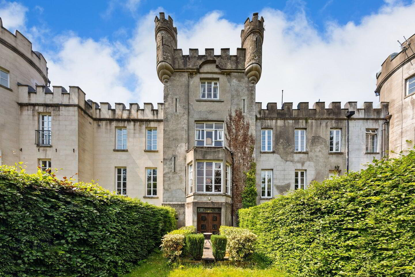 3 Glanmore Castle 2 of 5