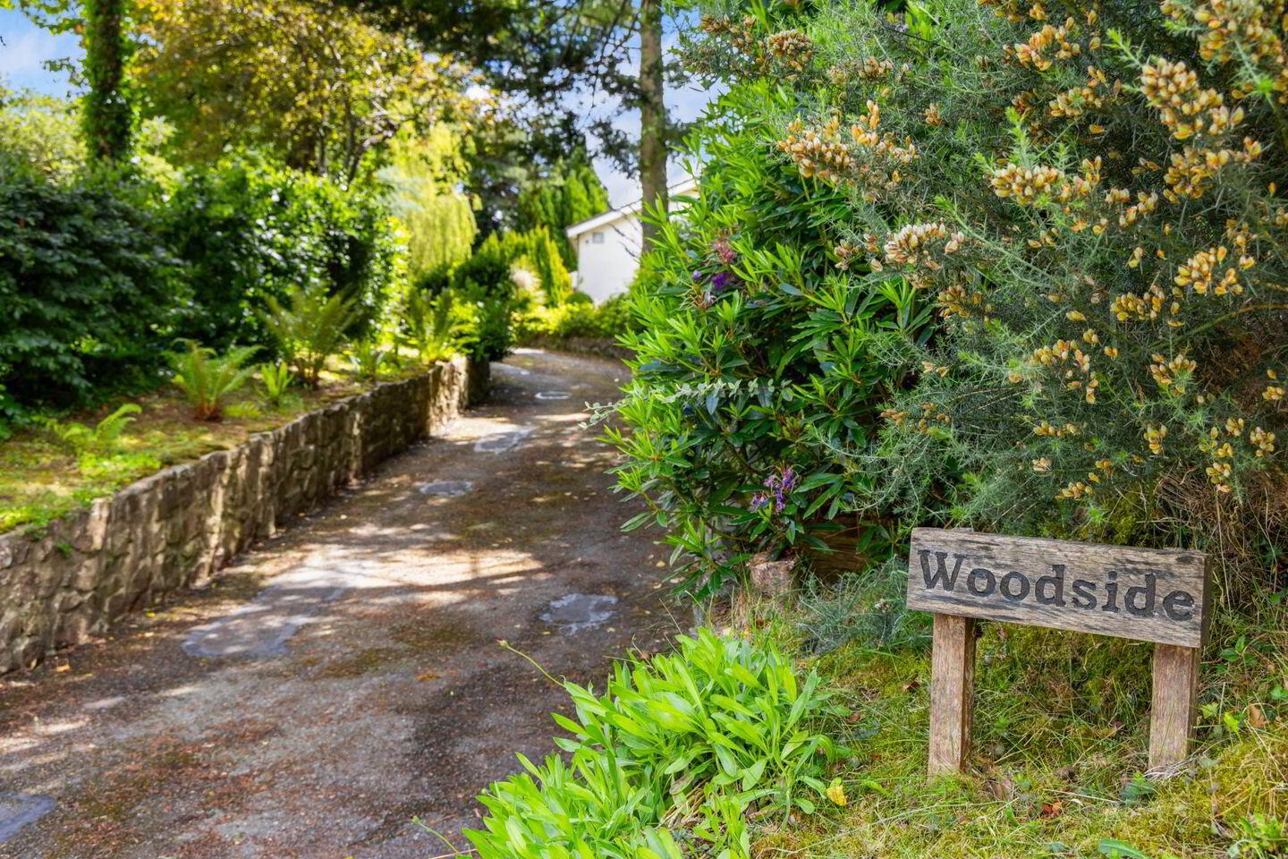 Woodside 2 of 5